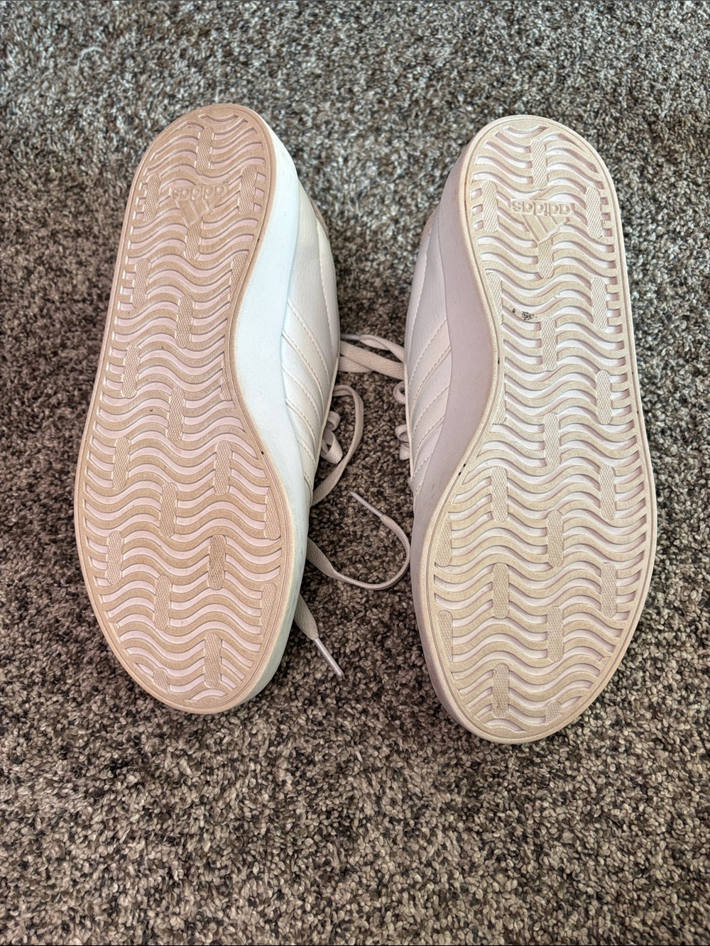 adidas Women’s White Sneakers - Picture 4 of 7